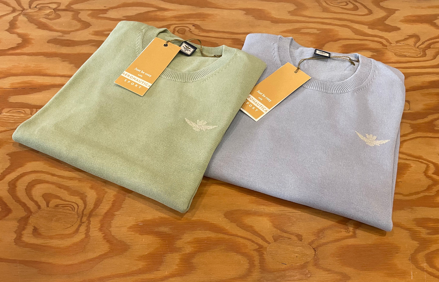 Pullover girocollo in cotone - Colore verde chiaro